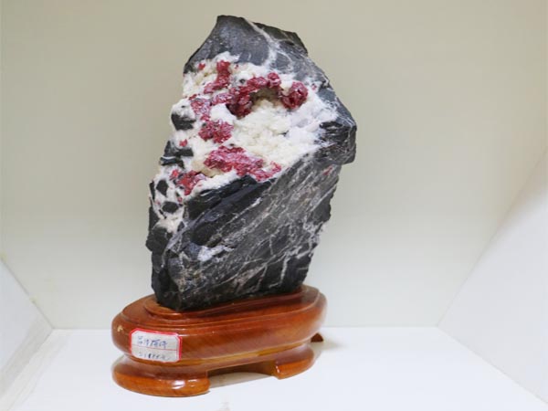 朱砂晶體擺件
